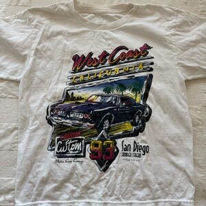 Brandy Melville West Coast Tshirt